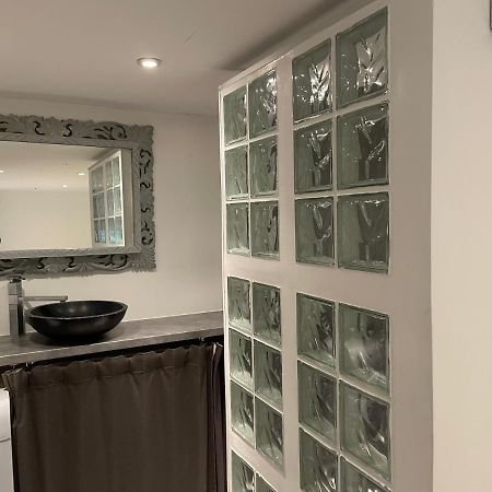 Ambre, Bel Appartement Proche Plage Du Debarquement Sommervieu Bagian luar foto